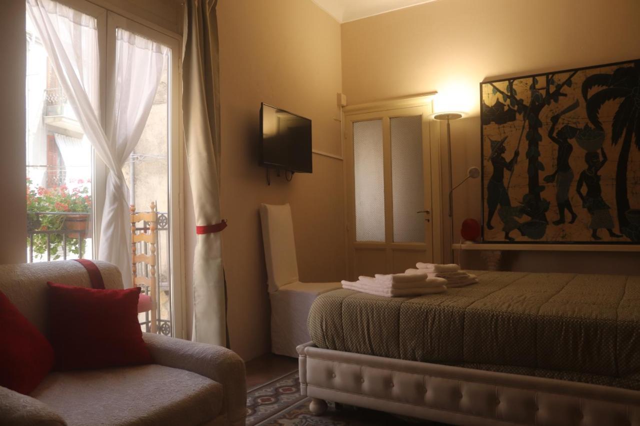 Hotel Marianna Isnello Exterior foto
